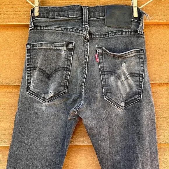 Levi’s Faded Black Distressed Skinny Mid Rise Jeans Size 29 - Picture 9 of 13
